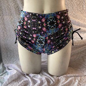 Cyan Liquid Light Cinch Shorts - Warrior Within Designs